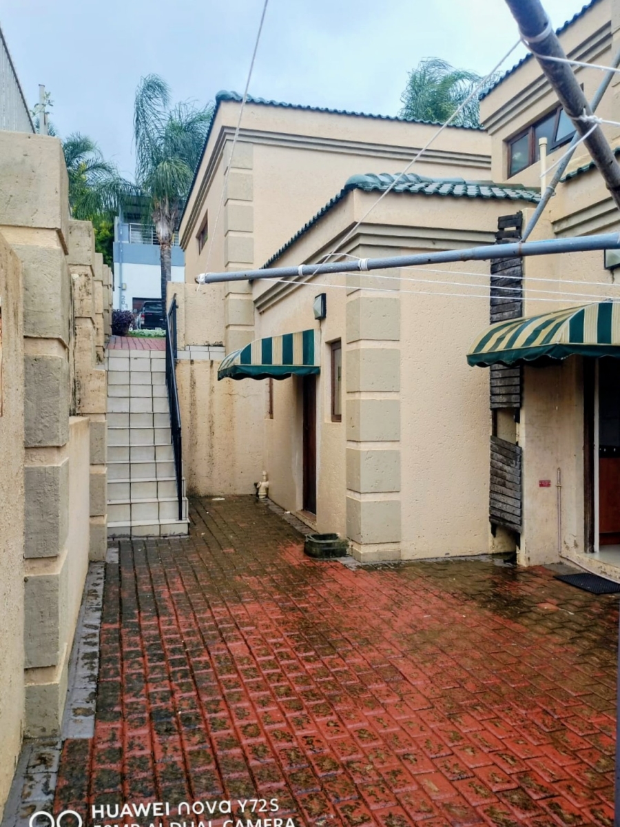 3 Bedroom Property for Sale in Kosmos Ridge North West